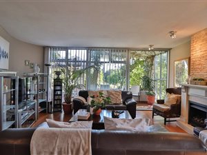 3 Bed Apartment in Claremont Upper