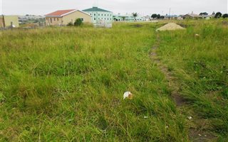 952 m² Land available in Rosemoor