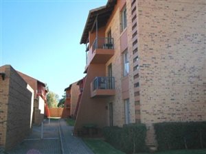 Bachelor apartment in Hatfield