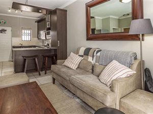 2 Bed Apartment in Stellenbosch Central