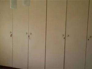 2 Bed Apartment in Roodepoort Central