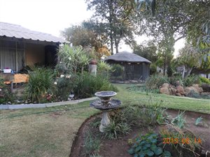 3 Bed House in Songloed