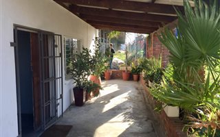 1391 m² Retail Space in Paarl