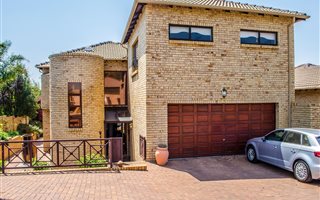 3 Bedroom House in Chancliff Ridge