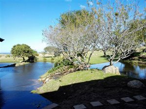 2 Bed Apartment in Oubaai and surrounds