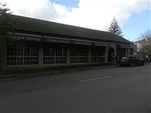 310 m² Commercial space in Wynberg