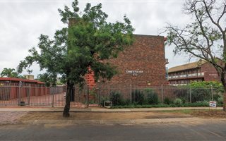 2 Bedroom Apartment in Pretoria Gardens