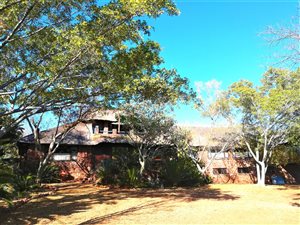 5 Bed House in Dinokeng