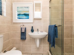 2 Bed Apartment in Witfield