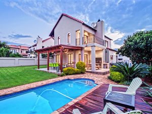 3 Bed House in Hazeldean (Silverlakes Surroundings)