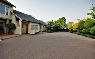 3 Bedroom House in Lynnwood Glen