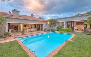 4 Bedroom House in Greenside