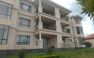 3 Bedroom House in Summerset