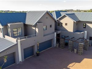 5 Bed House in Bredell AH