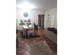 3 Bed Townhouse in Aston Manor