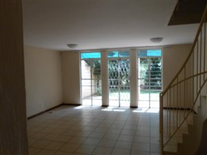 2 Bed Duplex in Ashlea Gardens