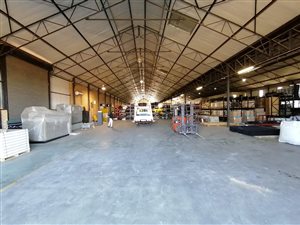 3863 m² Industrial space in Monavoni