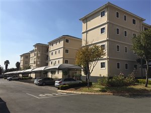 2 Bed Apartment in Noordwyk