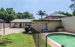 9 Bedroom House in Riviera