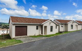 2 Bedroom House in Nahoon Valley