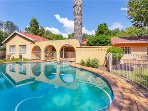 4 Bed House in Klevehill Park