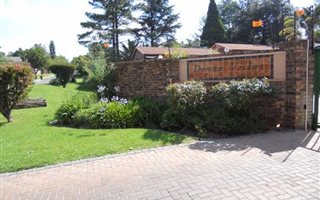 3 Bedroom Duplex in Buccleuch