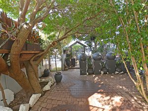 2 Bed House in Tableview