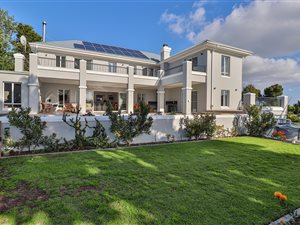 5 Bed House in Kenridge Heights