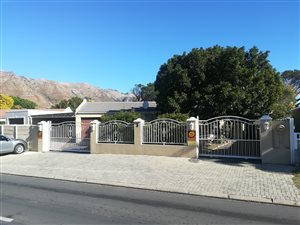 3 Bed House in Anchorage Park