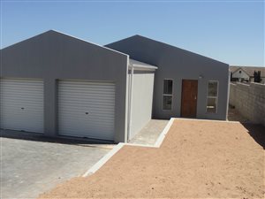 3 Bedroom House in Vredenburg