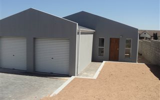 3 Bedroom House in Vredenburg