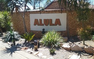 2 Bedroom Townhouse in Wilgeheuwel