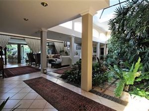 5 Bed House in Waterkloof Ridge