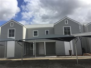 2 Bed Duplex in Paarl Central West