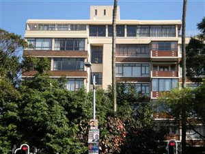 2 Bedroom Apartment in Berea
