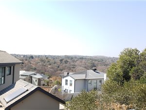 4 Bed House in Helderfontein Estate