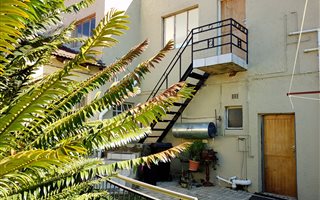 2 Bedroom Apartment in Ravensklip