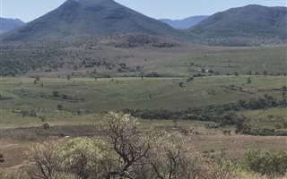 22 ha Land available in Hennops River