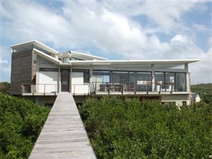 4 Bed House in Cape St Francis