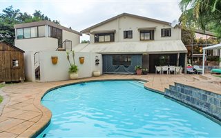 4 Bedroom House in Cowies Hill