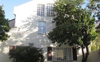 3 Bedroom Townhouse in Bryanston