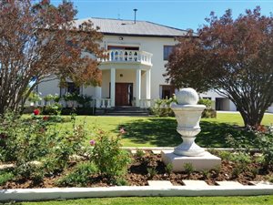 6000 ha Smallholding in Frankfort