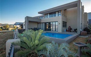 5 Bedroom House in Aspen Hills