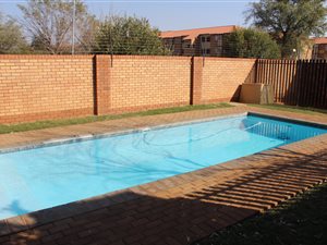 2 Bed Apartment in Onverwacht