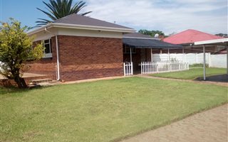 2 Bedroom House in Maraisburg