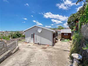 2 Bedroom Townhouse in Bonela