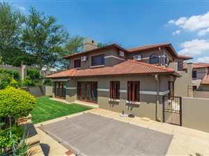 3 Bed Cluster in Strubens Valley