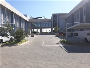 118 m² Commercial space in Silver Lakes