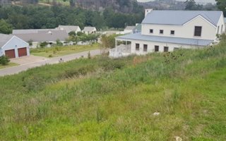 688 m² Land available in Green Pastures