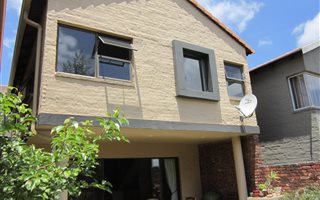 3 Bedroom House in Boardwalk Villas